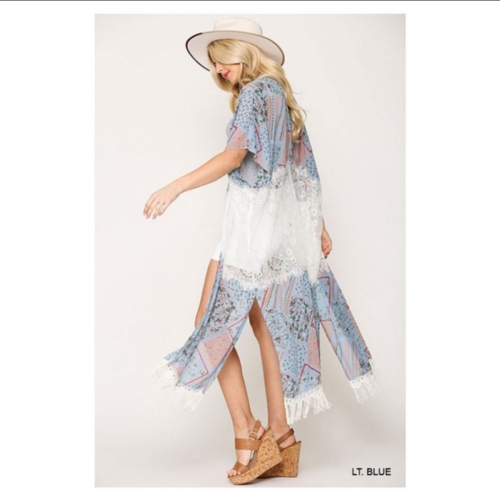 **SOLD**FLORAL LACE ACCENT MAXI  KIMONO - Picture 4 of 6